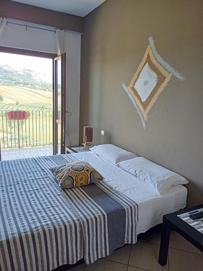 Il Faggio 17 B&B Артена Екстериор снимка