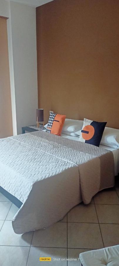 Il Faggio 17 B&B Артена Екстериор снимка