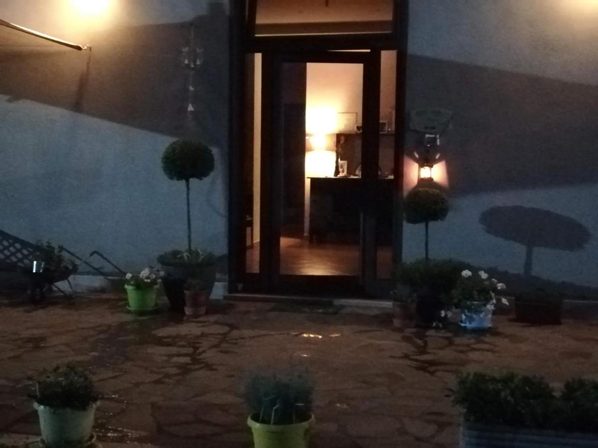 Il Faggio 17 B&B Артена Екстериор снимка